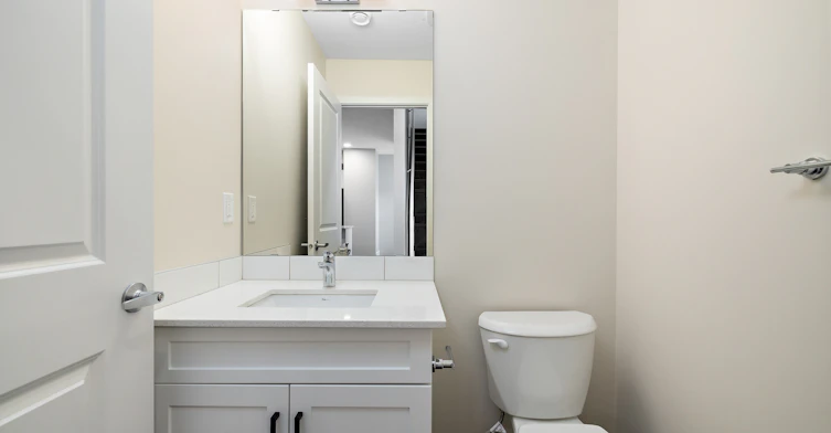 15123 25 Street NW, Edmonton, AB, T5Y 2C1 - 20