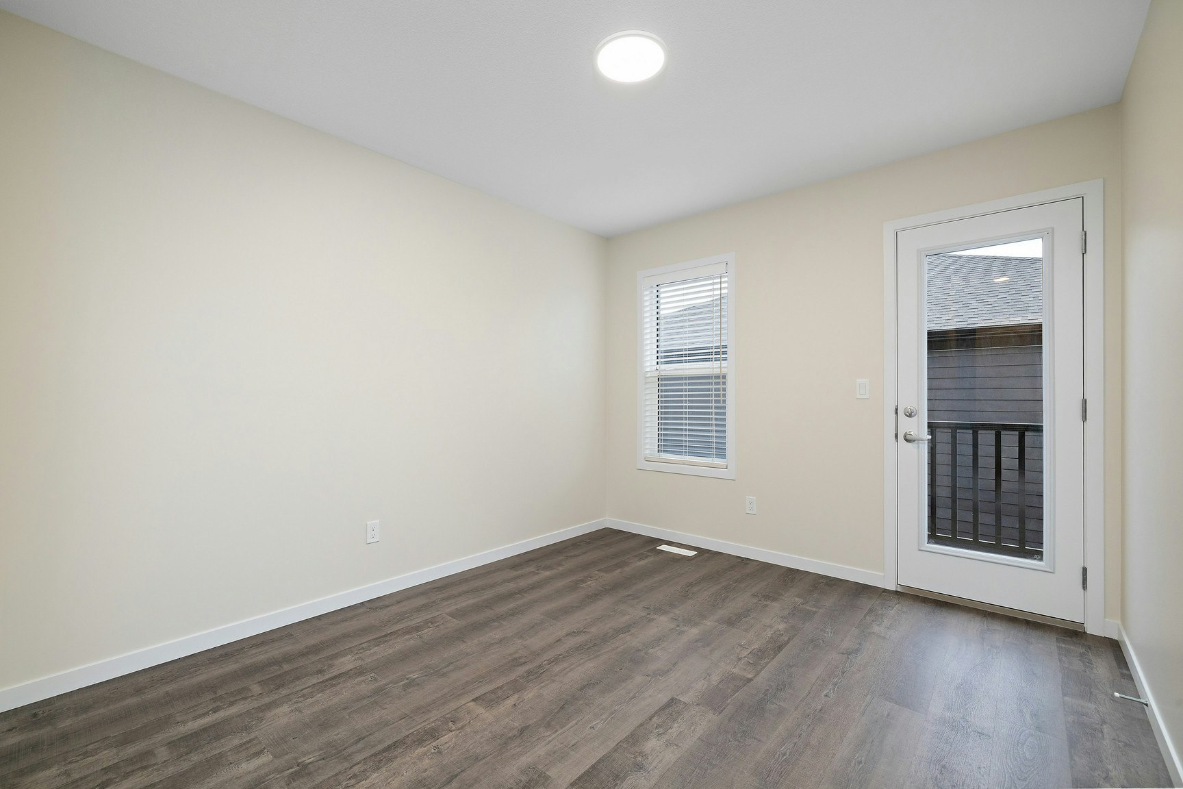 15123 25 Street NW, Edmonton, AB, T5Y 2C1 - 22