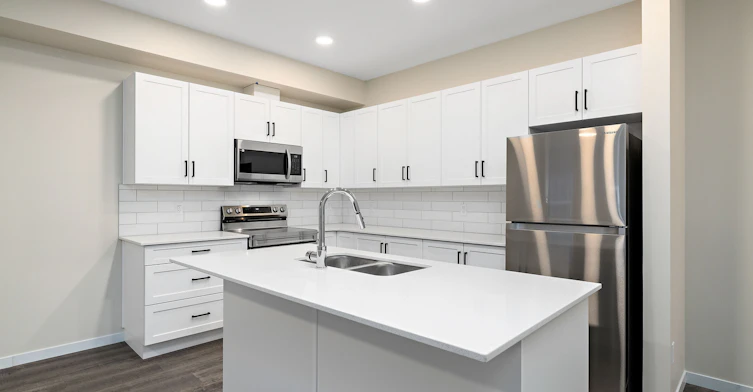 15123 25 Street NW, Edmonton, AB, T5Y 2C1 - 8