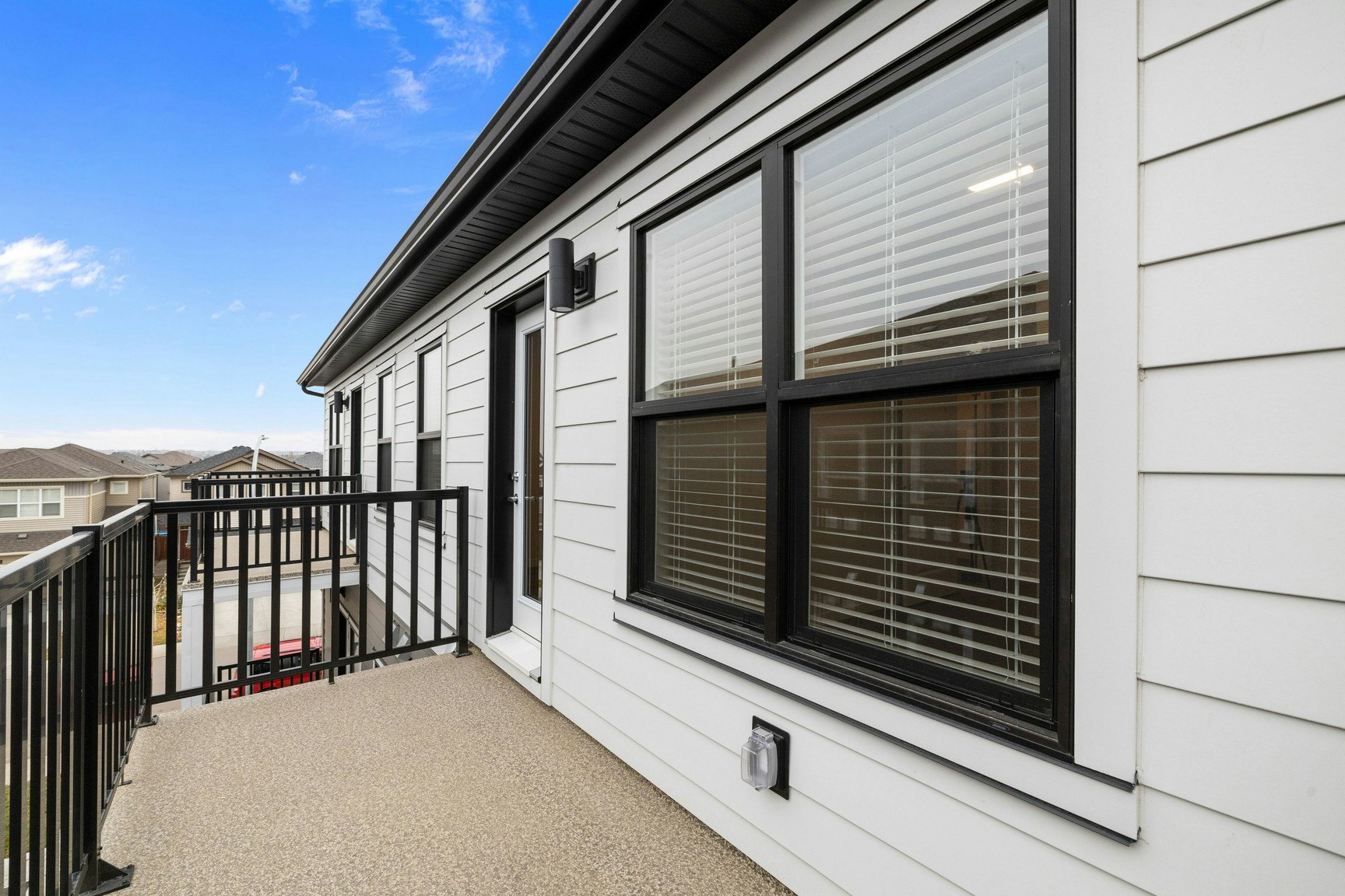 15123 25 Street NW, Edmonton, AB, T5Y 2C1 - 23