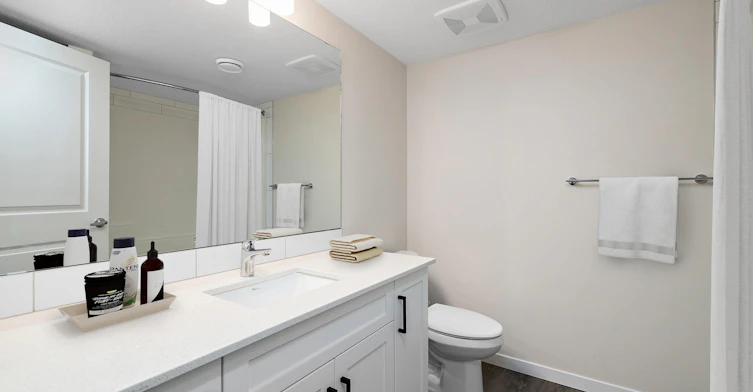 15123 25 Street NW, Edmonton, AB, T5Y 2C1 - 8