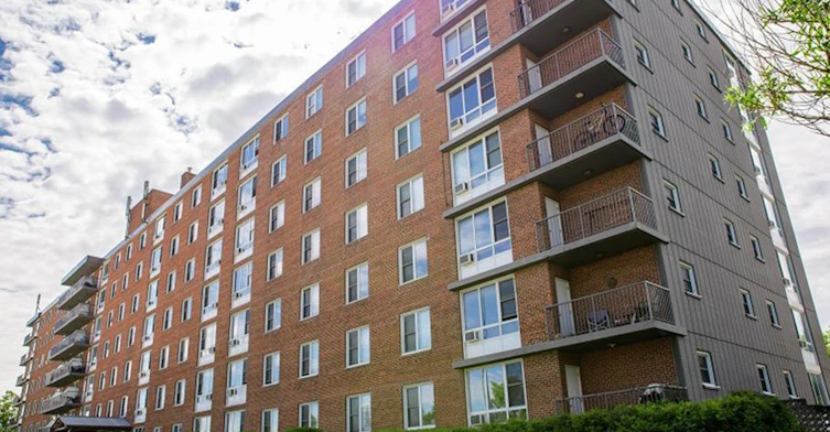 2300 Portage Avenue, Winnipeg, MB, R3J 0M4