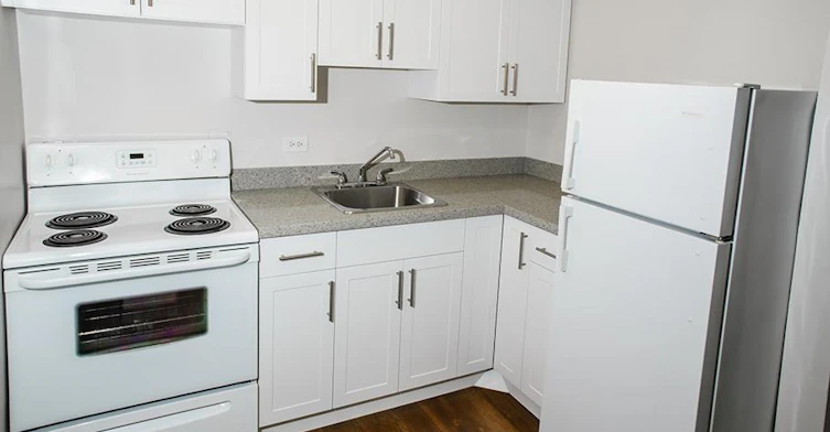 2300 Portage Avenue, Winnipeg, MB, R3J 0M4 - 3