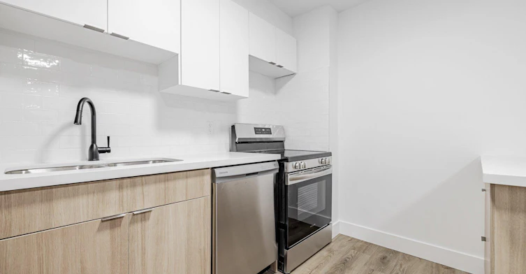 8 Park Vista, Toronto, ON, M4B 1A1 - 43