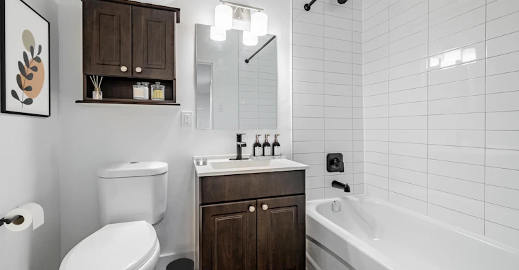 8 Park Vista, Toronto, ON, M4B 1A1 - 13