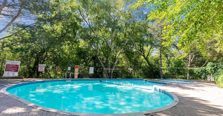 8 Park Vista, Toronto, ON, M4B 1A1 - 17