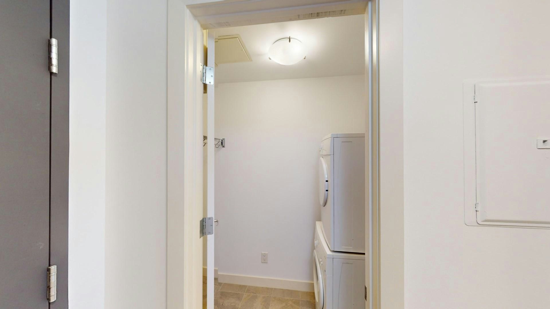 215 13 Avenue SW, Calgary, AB, T2R 0V6 - 8