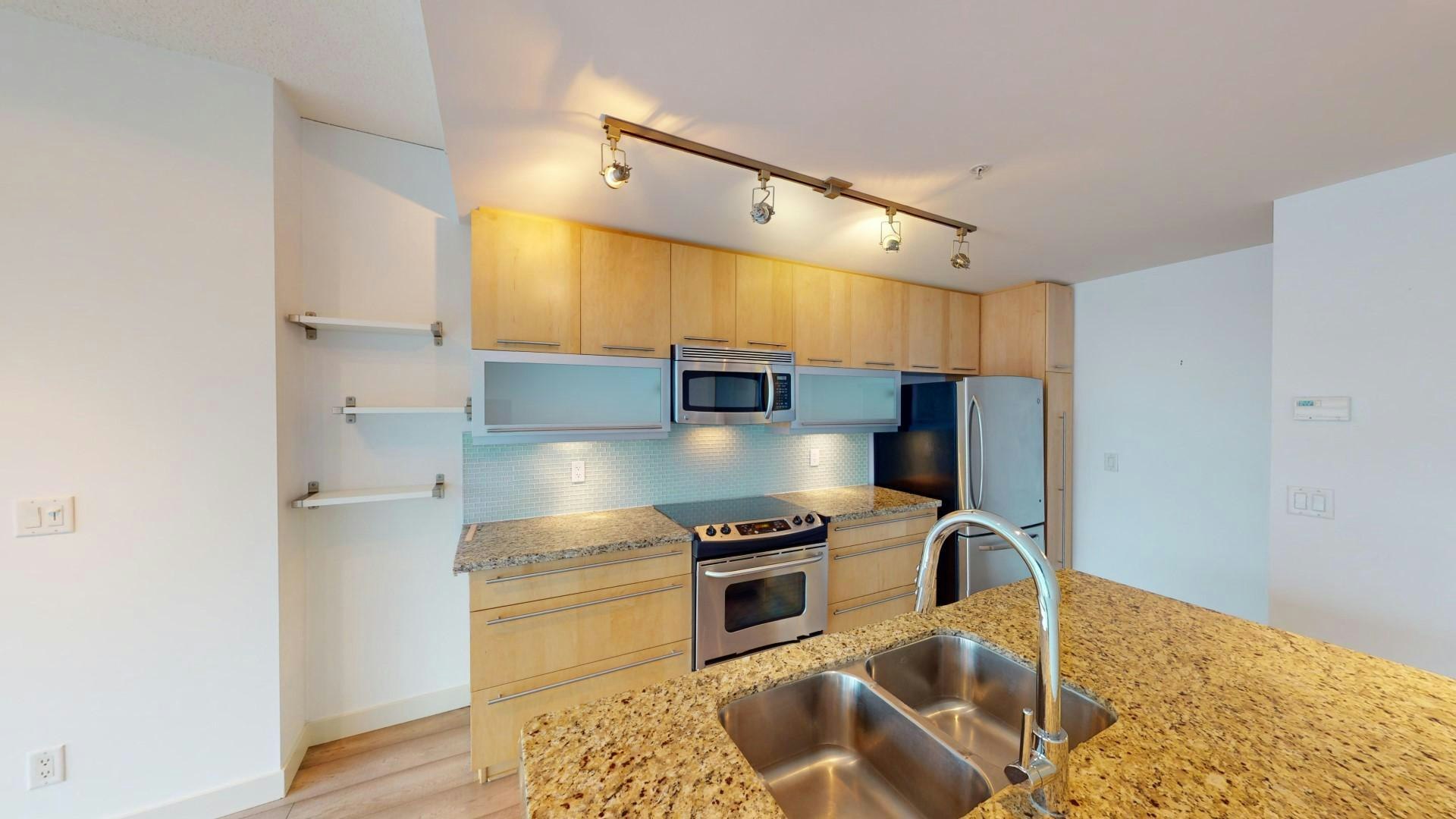 215 13 Avenue SW, Calgary, AB, T2R 0V6 - 3