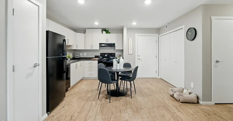 1225 Kensington Manor, Saskatoon, SK, S7L 7P5 - 5