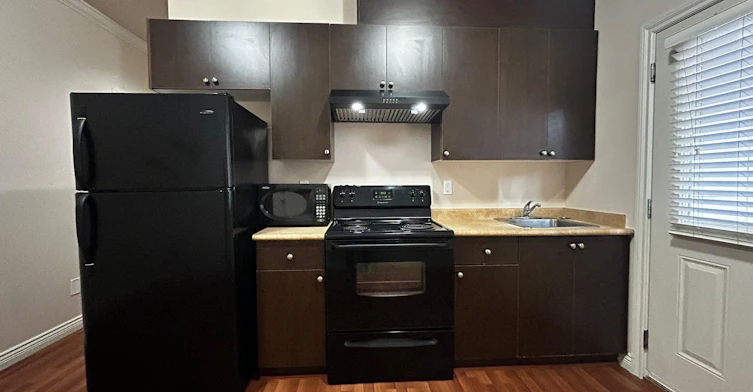 9059 No. 1 Road, Richmond, BC, V7E 1R6 - 3