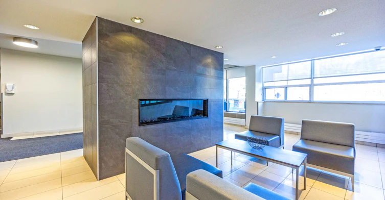 4190 Bathurst Street, Toronto, ON, M3H 3N5 - 24