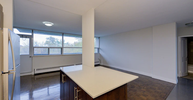 4190 Bathurst Street, Toronto, ON, M3H 3N5 - 14