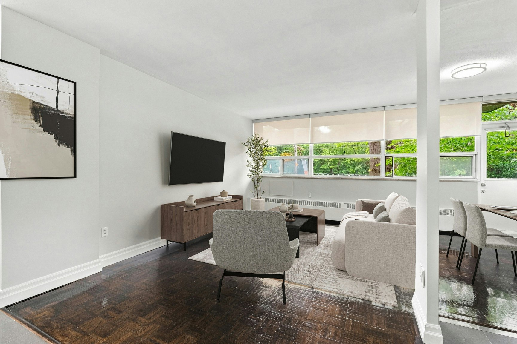 4190 Bathurst Street, Toronto, ON, M3H 3N5 - 4