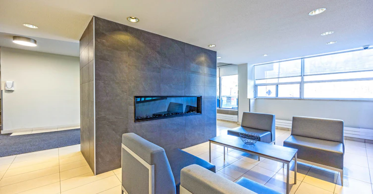 4190 Bathurst Street, Toronto, ON, M3H 3N5 - 24