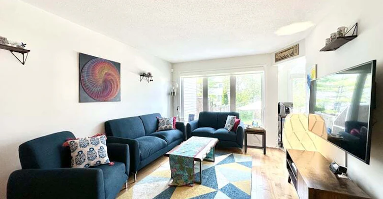 335 Bryarton Street, Ottawa, ON, K1C 7R6 - 4