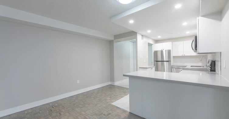 Unit C-3575 Kaneff Crescent, Mississauga, ON, L5A 3Y5 - 9