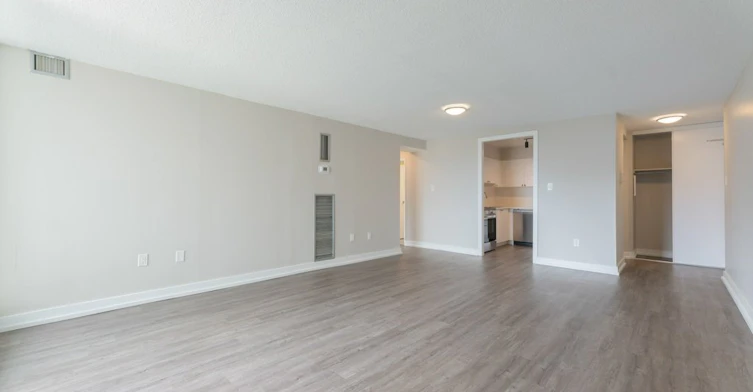 Unit C - 2 Bedroom-3575 Kaneff Crescent, Mississauga, ON, L5A 3Y5 - 13