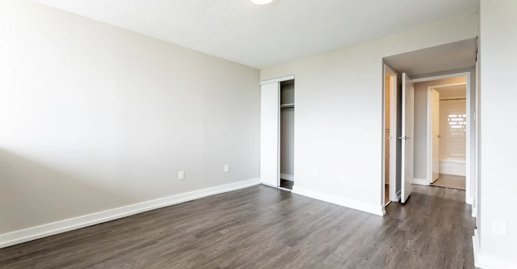 Unit C - 2 Bedroom-3575 Kaneff Crescent, Mississauga, ON, L5A 3Y5 - 5