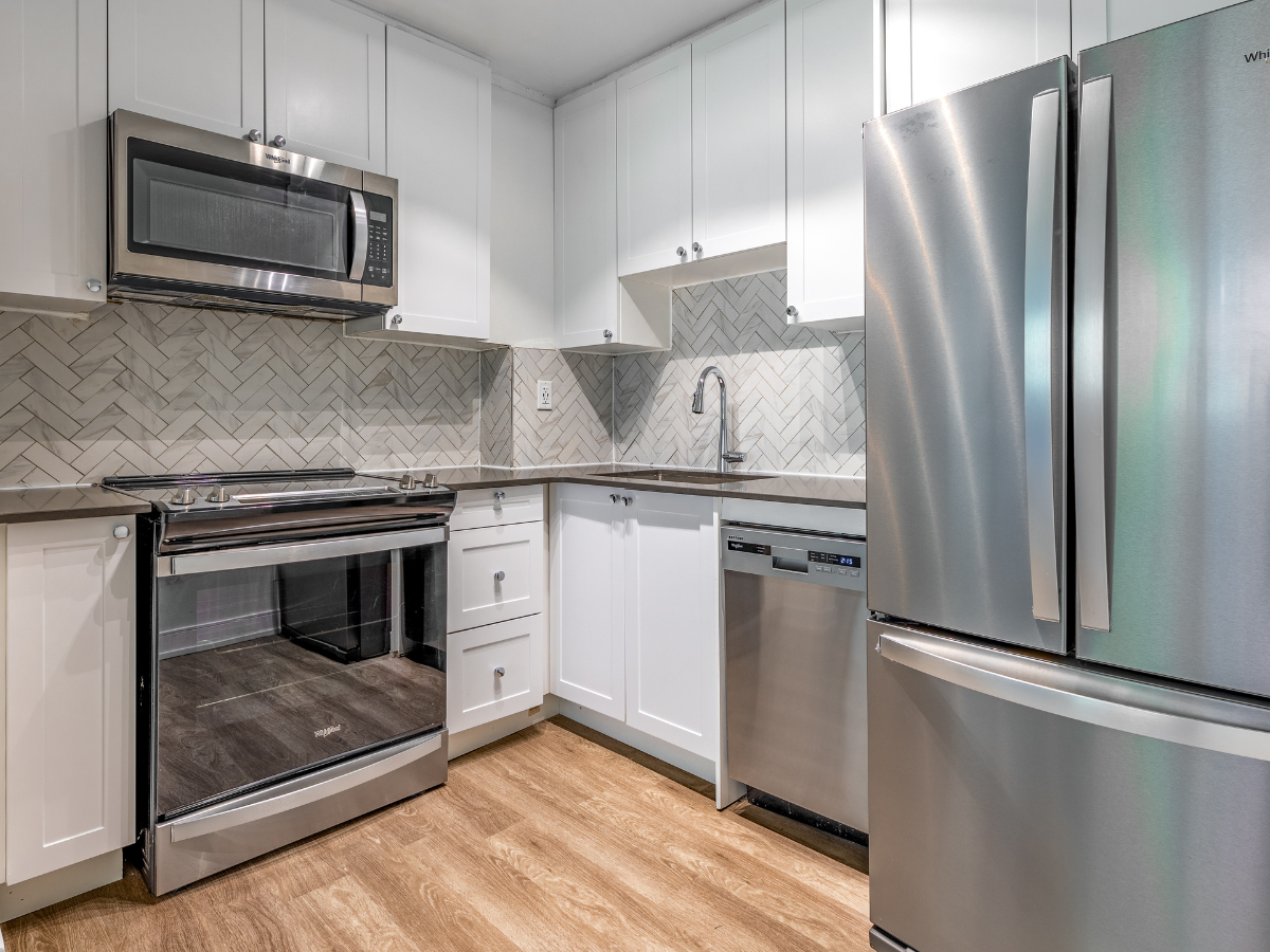 3017-B14-2406 Queen Street East, Toronto, ON, M1N 1A2 - 4