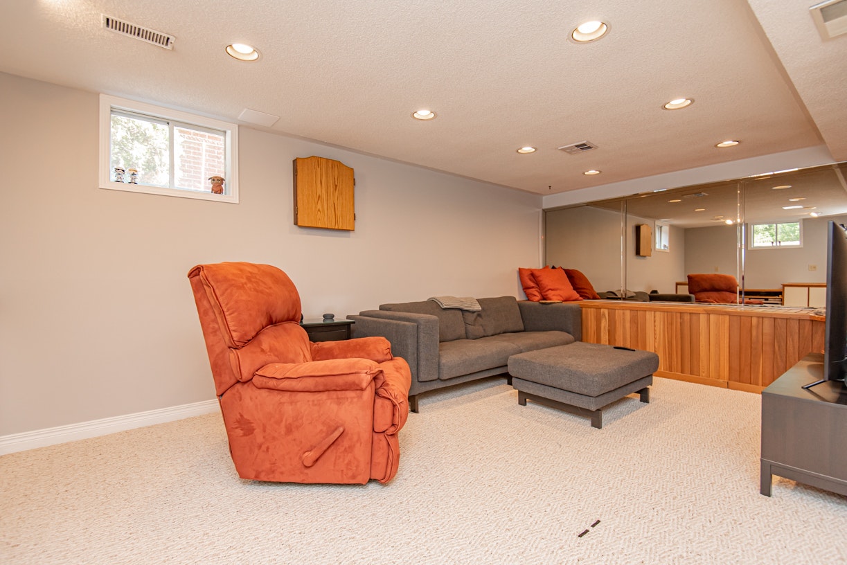 18 Hesse Crescent, Ottawa, ON, K2S 1E4 - 27