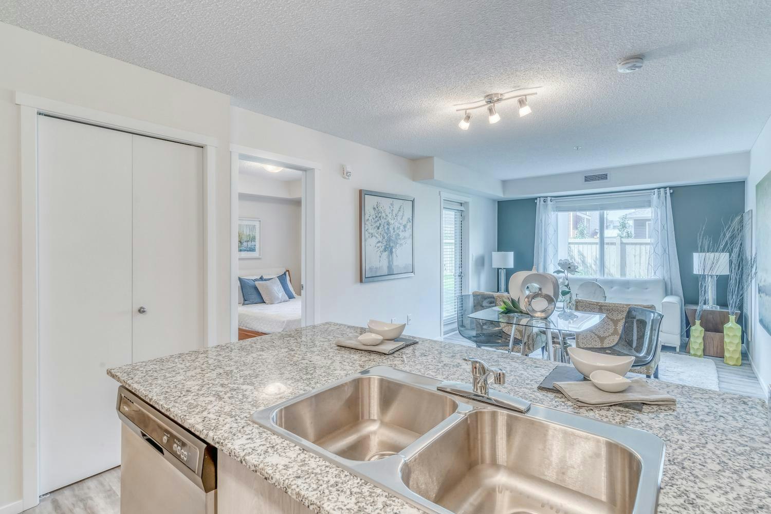 6303 Elston Gate Northwest, Edmonton, AB, T6M 1L7 - 7