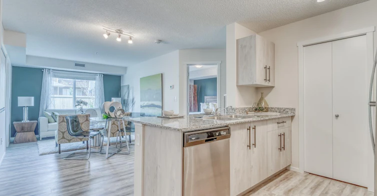 6303 Elston Gate Northwest, Edmonton, AB, T6M 1L7 - 2
