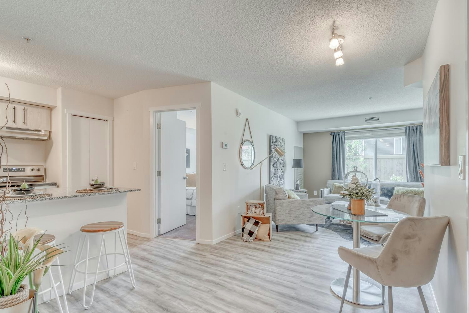 6303 Elston Gate Northwest, Edmonton, AB, T6M 1L7 - 8
