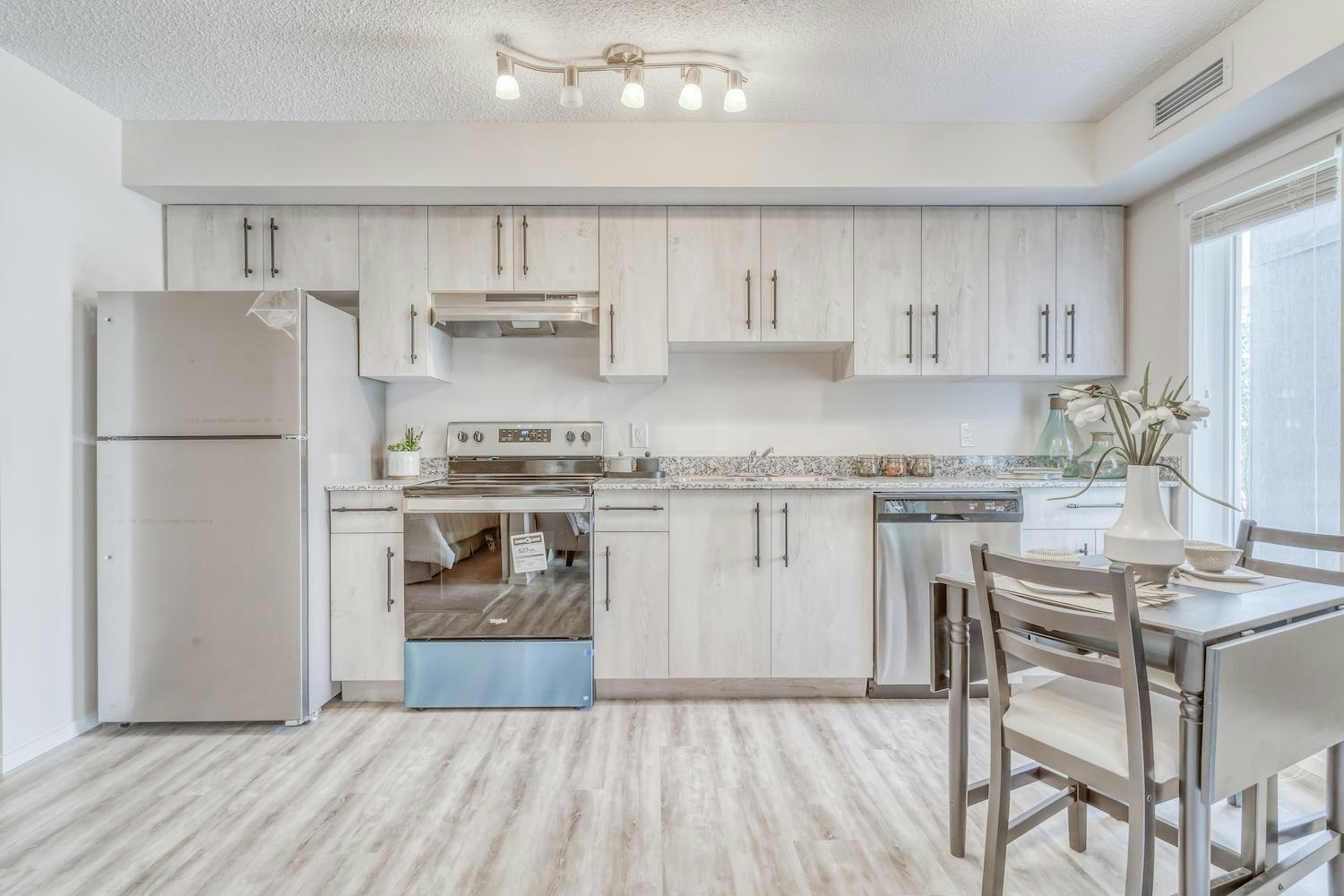6303 Elston Gate NW, Edmonton, AB, T6M 1L7 - 4