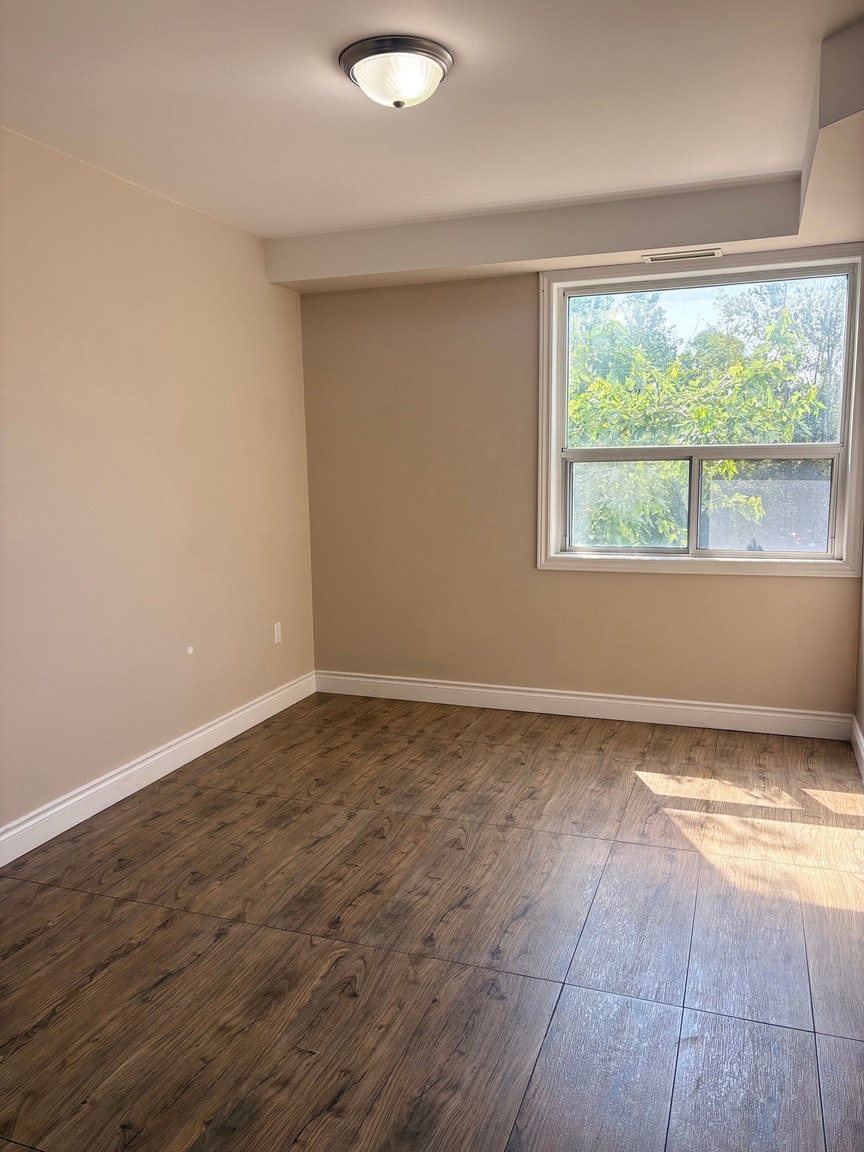 211-95 Barrie Road, Orillia, ON, L3V 0B2 - 6