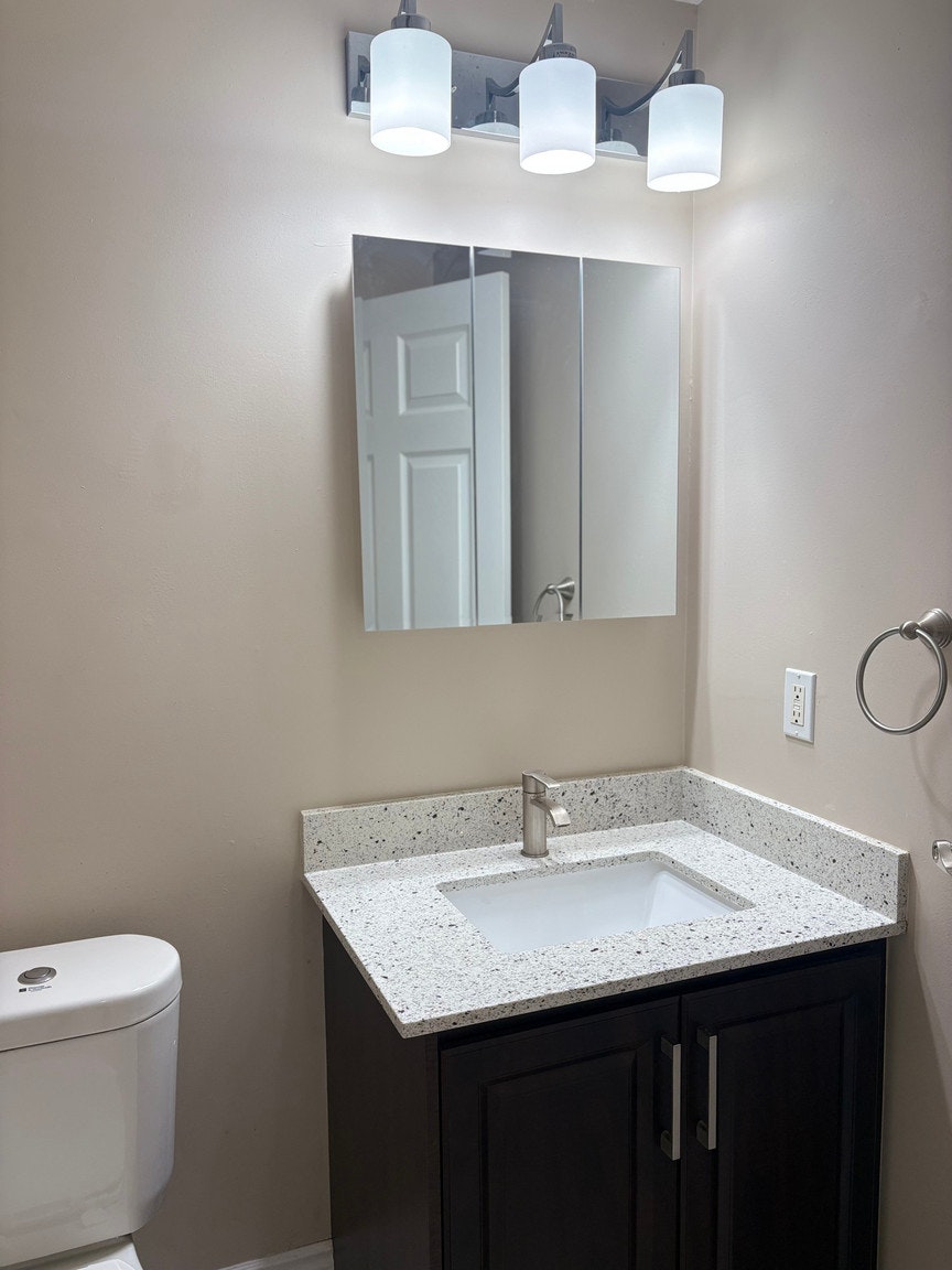 211-95 Barrie Road, Orillia, ON, L3V 0B2 - 8