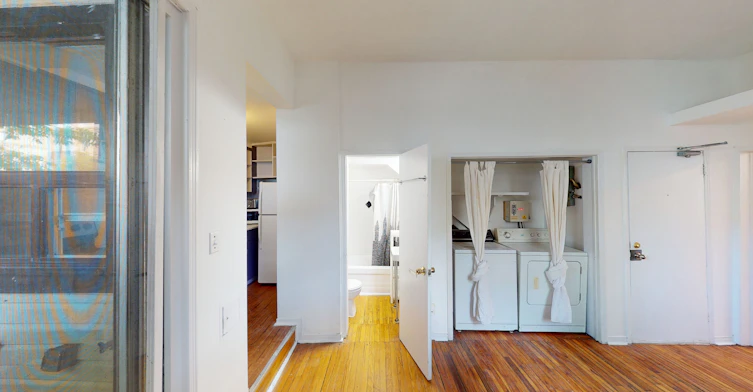 4-221 Bathurst Street, Toronto, ON, M5T 2S2 - 12