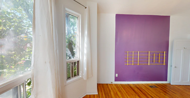 4-221 Bathurst Street, Toronto, ON, M5T 2S2 - 4