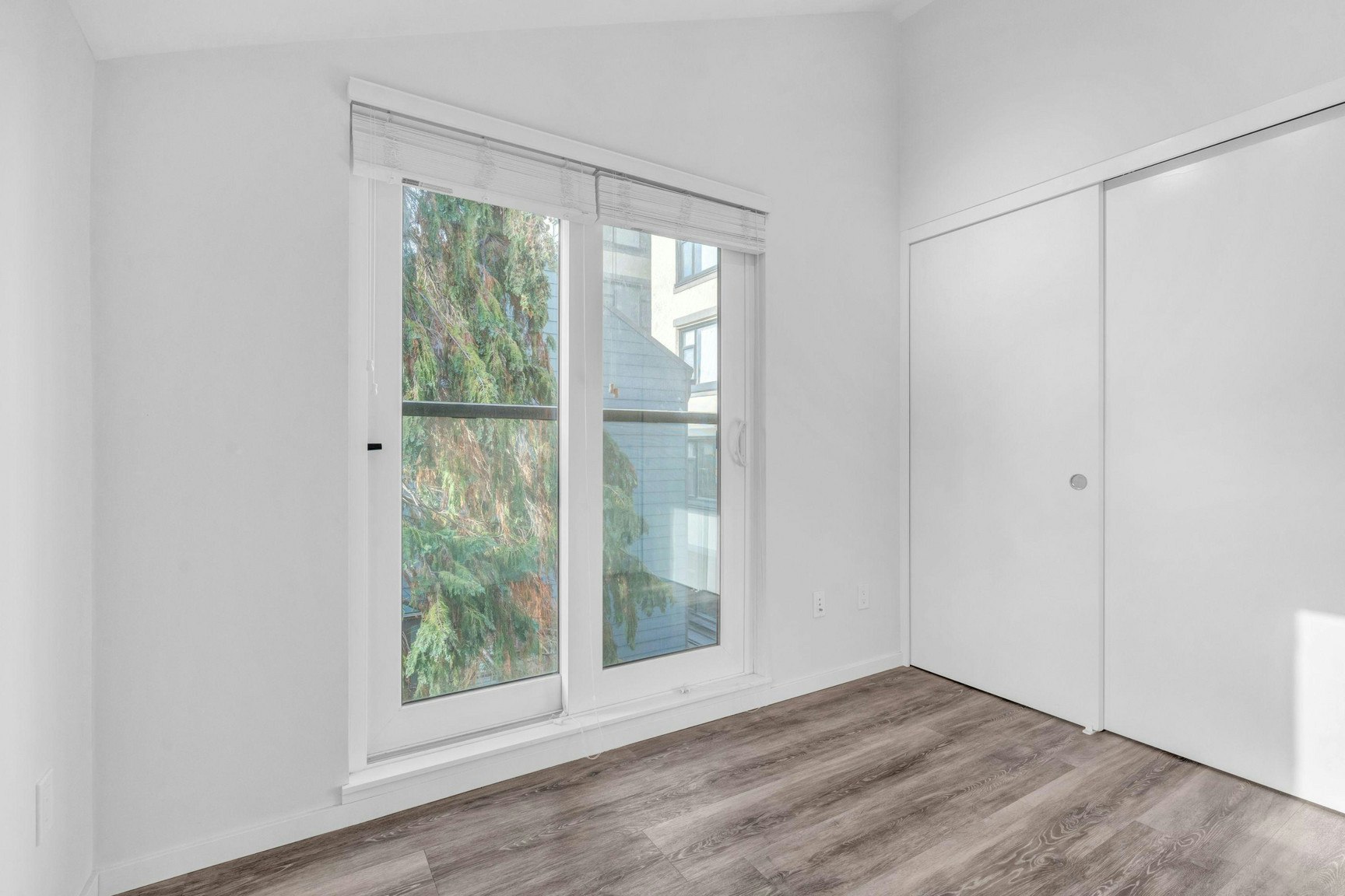210-1182 Comox Street, Vancouver, BC, V6E 1Z5 - 14