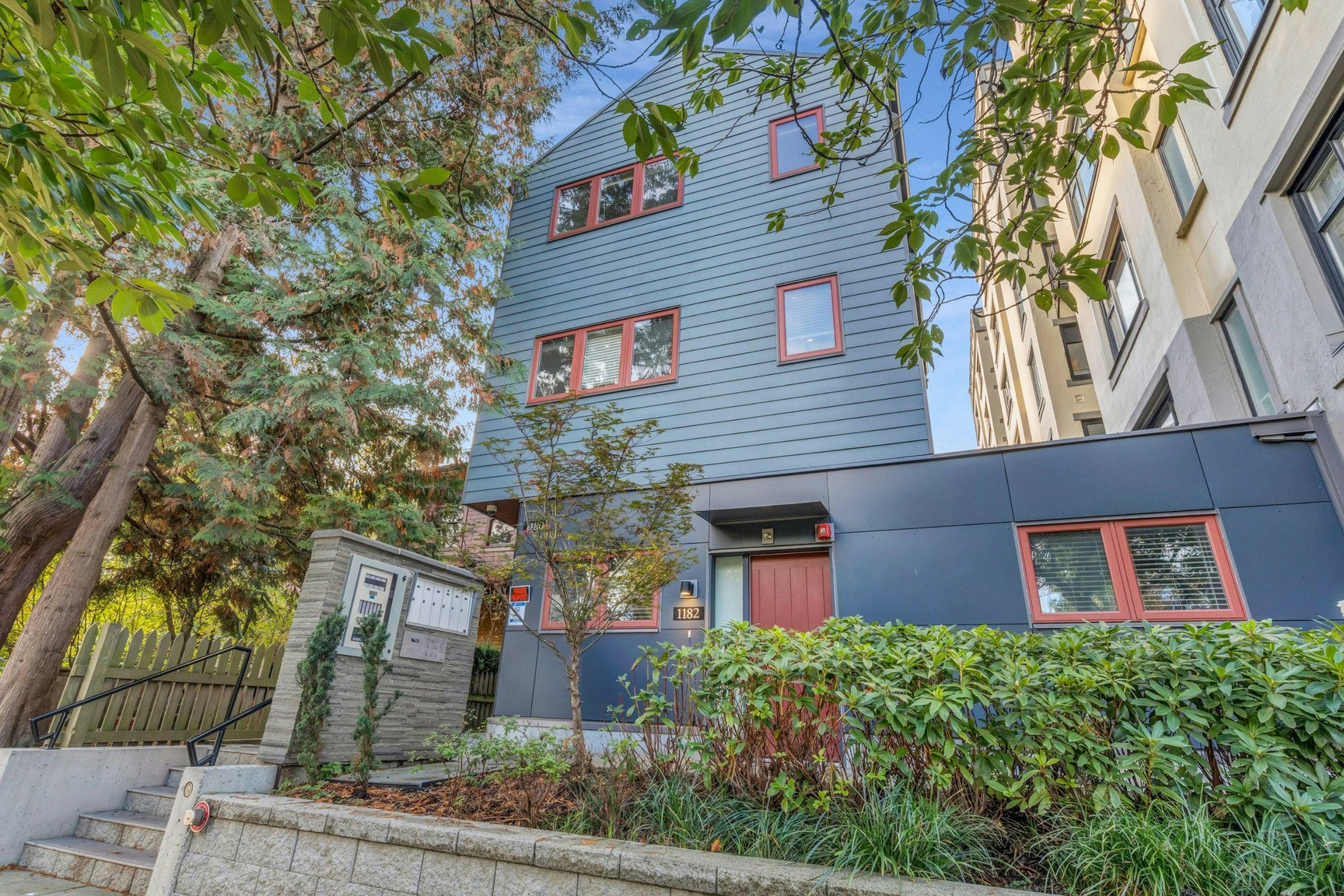 210-1182 Comox Street, Vancouver, BC, V6E 1Z5 - 20