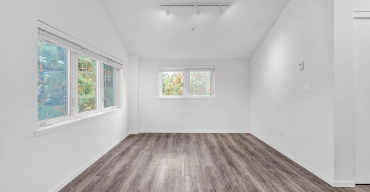 210-1182 Comox Street, Vancouver, BC, V6E 1Z5 - 5