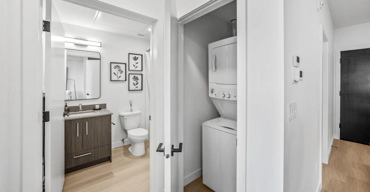 205 Hartwell Way SE, Calgary, AB, T2X 6K8 - 8