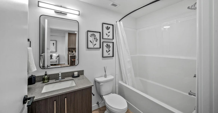 205 Hartwell Way SE, Calgary, AB, T2X 6K8 - 13