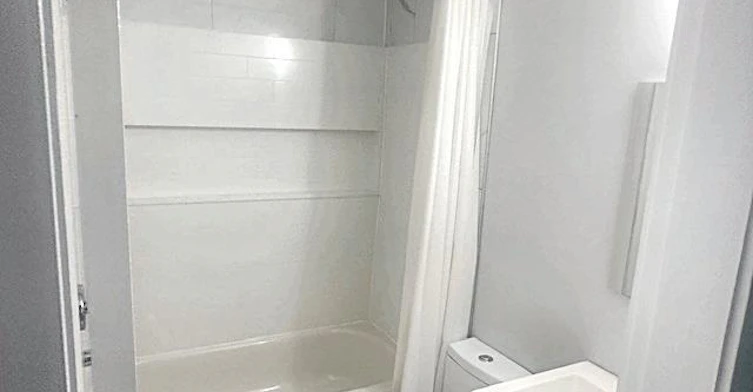 202-10615 113 Street, Edmonton, AB, T5H 3H7 - 3