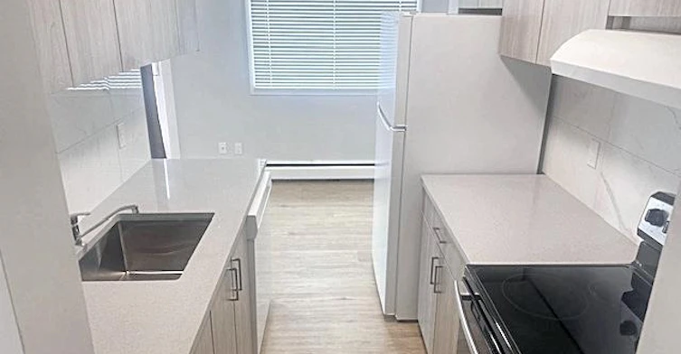 303-10615 113 Street, Edmonton, AB, T5H 3H7 - 2