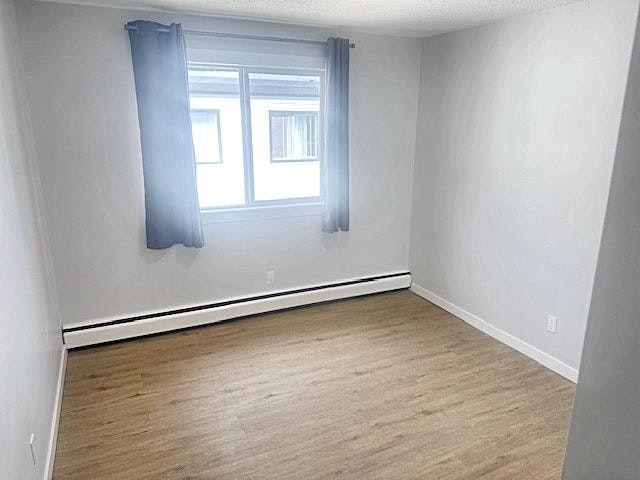 303-10615 113 Street, Edmonton, AB, T5H 3H7 - 4