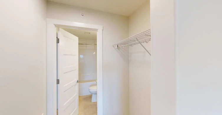 125 Wolf Hollow Crescent Southeast, Calgary, AB, T2X 5W9 - 16