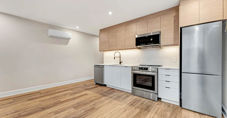 B-292 Duncairn Avenue, Ottawa, ON, K1Z 7G9 - 2