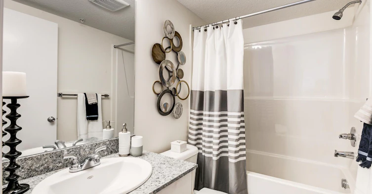 11960 26 Avenue SW, Edmonton, AB, T6W 4P4 - 8