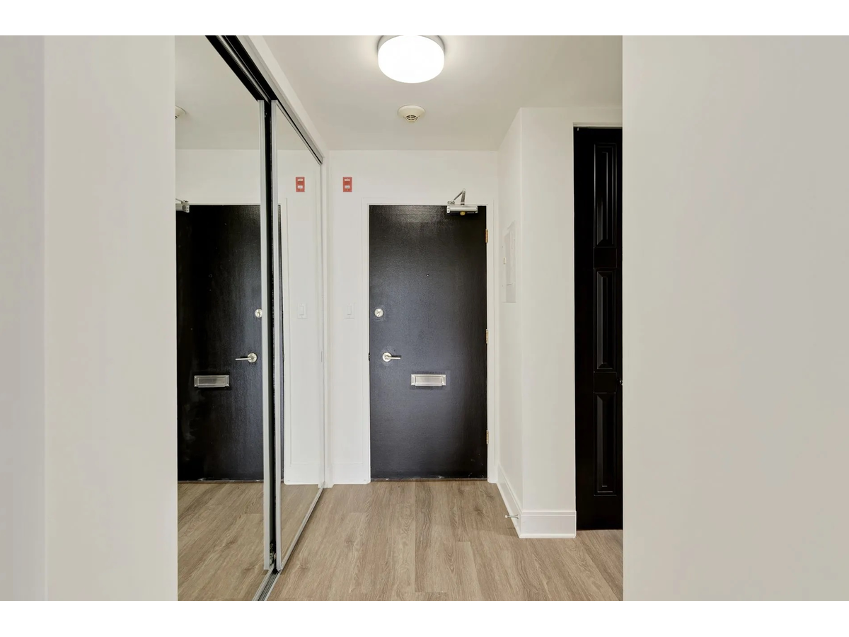 0525-1701 Cedar Hill Cross Road, Saanich, BC, V8P 2P9 - 17