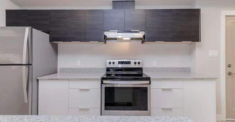 0301-5085 Uplands Drive, Nanaimo, BC, V9T 0L6 - 4