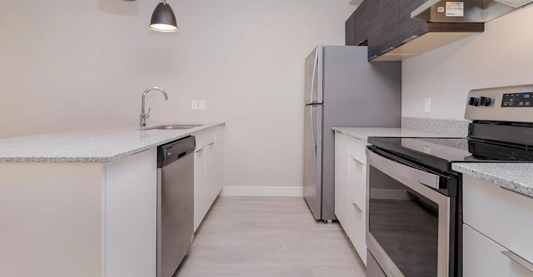 0301-5085 Uplands Drive, Nanaimo, BC, V9T 0L6 - 13