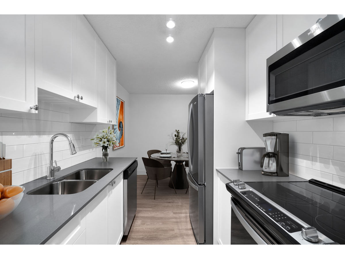 2-404-252 E Gorge Road, Victoria, BC, V9A 6W3 - 10