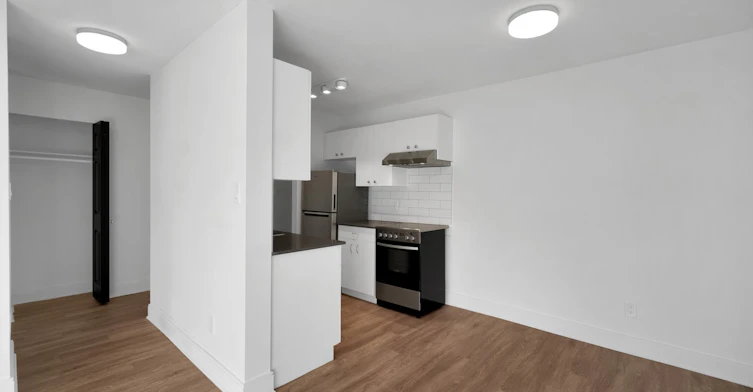 0448-1720 Cook Street, Victoria, BC, V8T 3P3 - 8