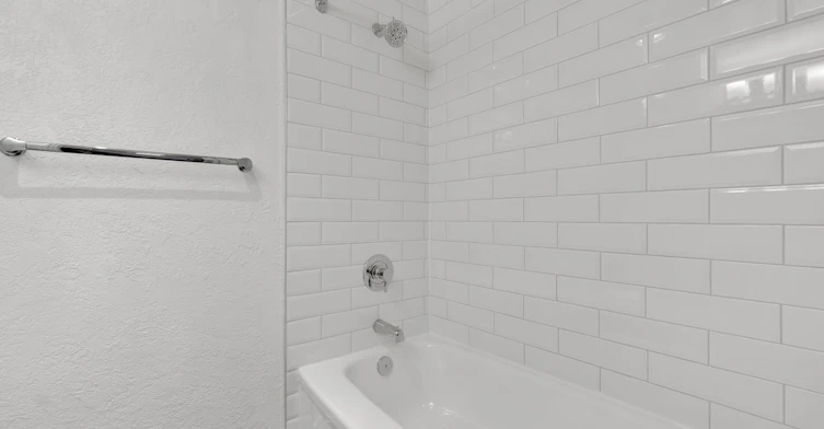 0427-1720 Cook Street, Victoria, BC, V8T 3P3 - 24