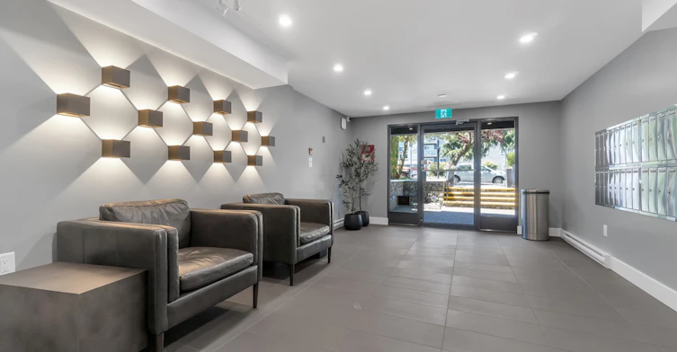 0301-2533 Dowler Place, Victoria, BC, V8T 4H7 - 13